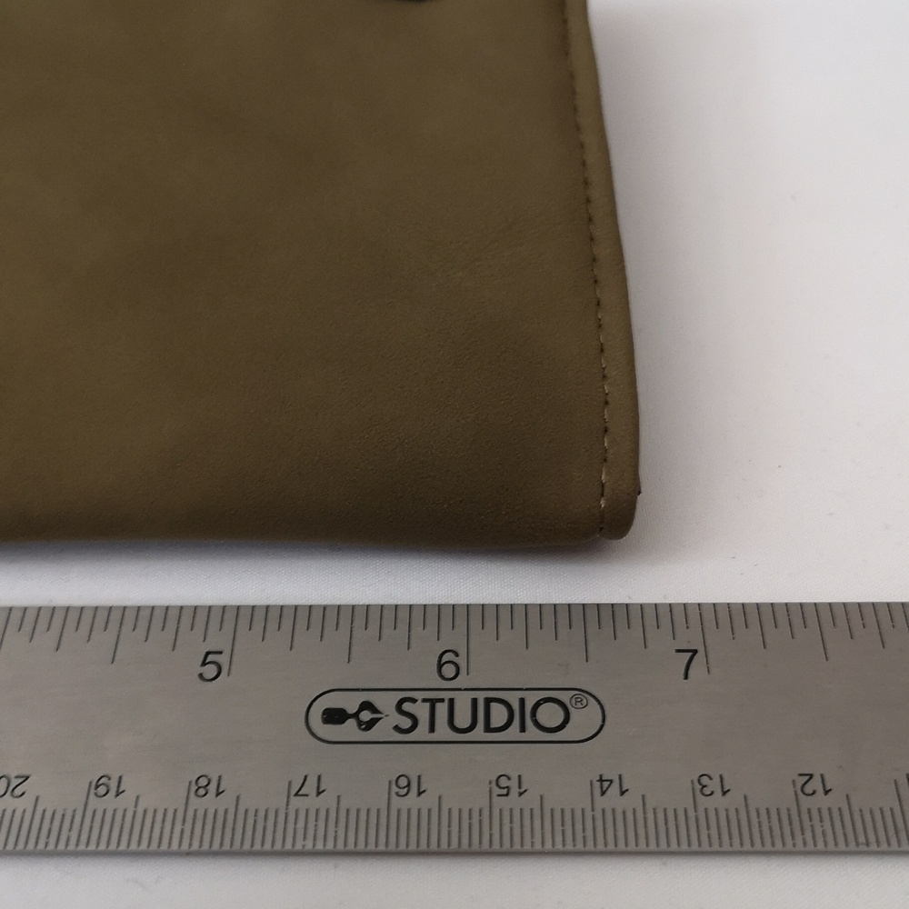 Universal Thread Olive Green Wristlet Crossbody New With Tags - Picture 6 of 7